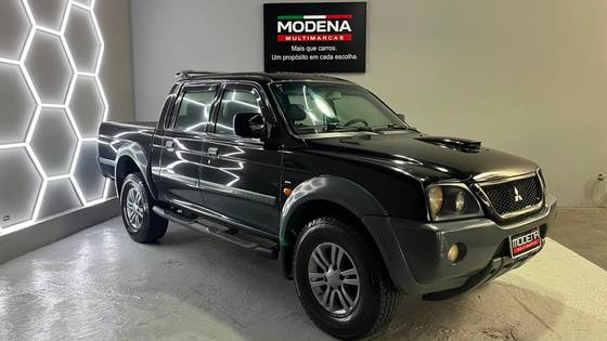 MITSUBISHI L200 2.5 GLS 4X4 CD 8V TURBO DIESEL 4P MANUAL MITSUBISHI L200 2.5 GLS 4X4 CD 8V TURBO DIESEL 4P MANUAL